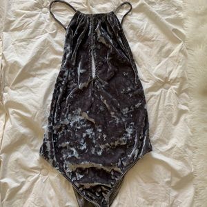 Urban Outfitters Tops - Urban outfitters Crushed Velvet Clara Bodysuit XS Urban Outfitters Tops - Urban outfitters Crushed Velvet Clara Bodysuit XS